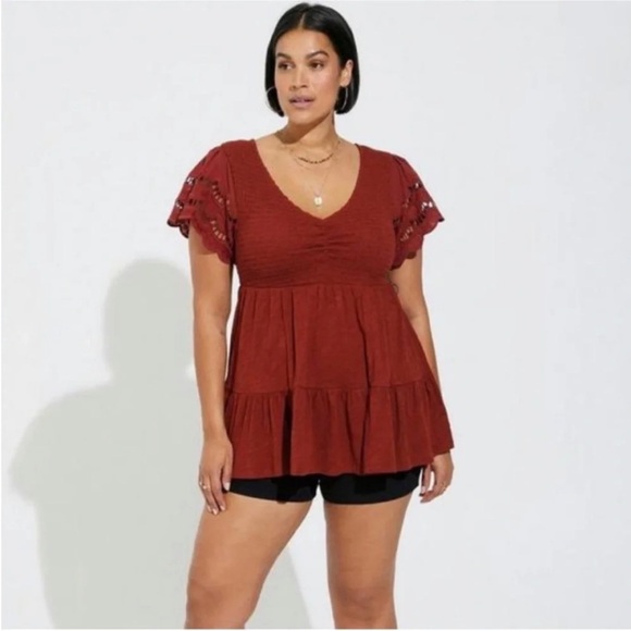 Size 0X Torrid Gauze Eyelit Burnt Orange Shirt - Picture 1 of 7